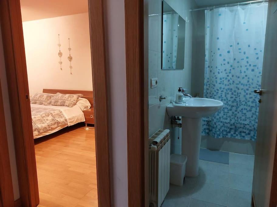 Tourist Room - Casa Particular Pamplona Eksteriør billede